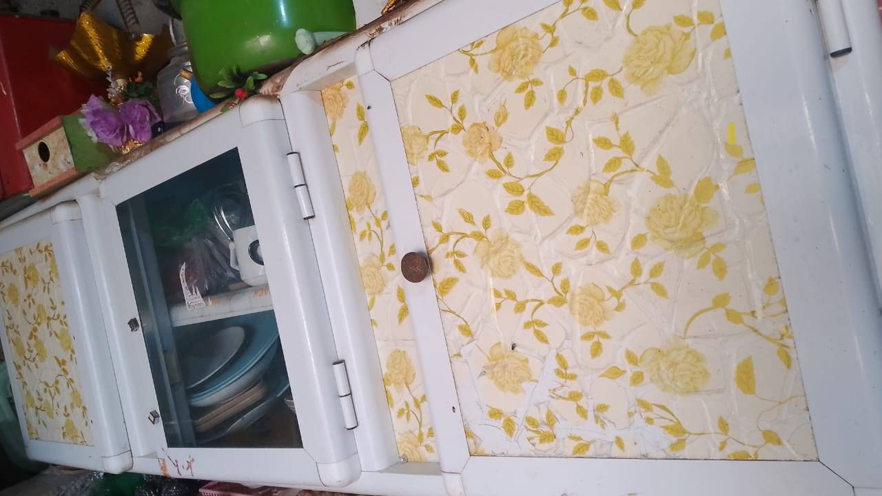 ياالله. كاونترات مع كناتير ثنين مفصخات  تسكام للبيع شلعه تصفيه محل عدنه مريض مستعجلين المكان كوفه
***********
