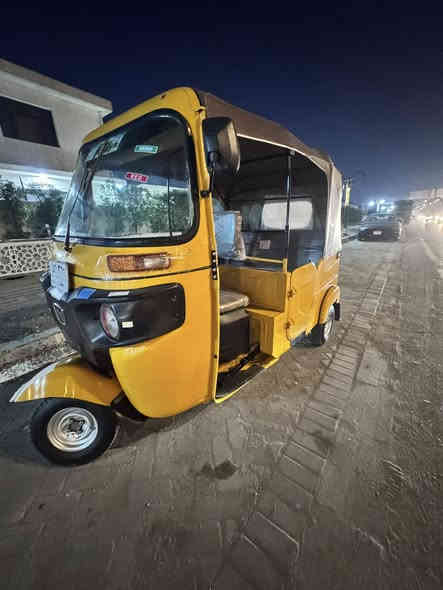 سلام عليكم البيع موديل 22 شهر 9 مكينه مكفوله ولغد مصبوغ بدون معجون خابر ودلل ‭0771 381 5613‬
