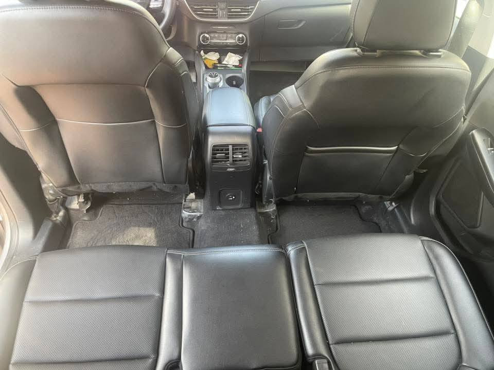 السلام عليكم... فورد اسكيب 2022 محرك 1500 تيربو
بيع مستعجل ، بسعر مناسب جداً 
للاستفسار ***********
عنوان بغداد
