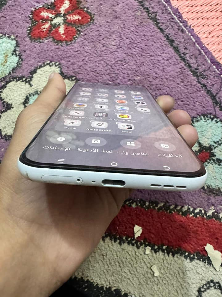 سلام عليكم من رخصه الادمن تلفون للبيع كارتون بعده استخدام 10ايام اخذته 315 ابيع ب275   ***********
