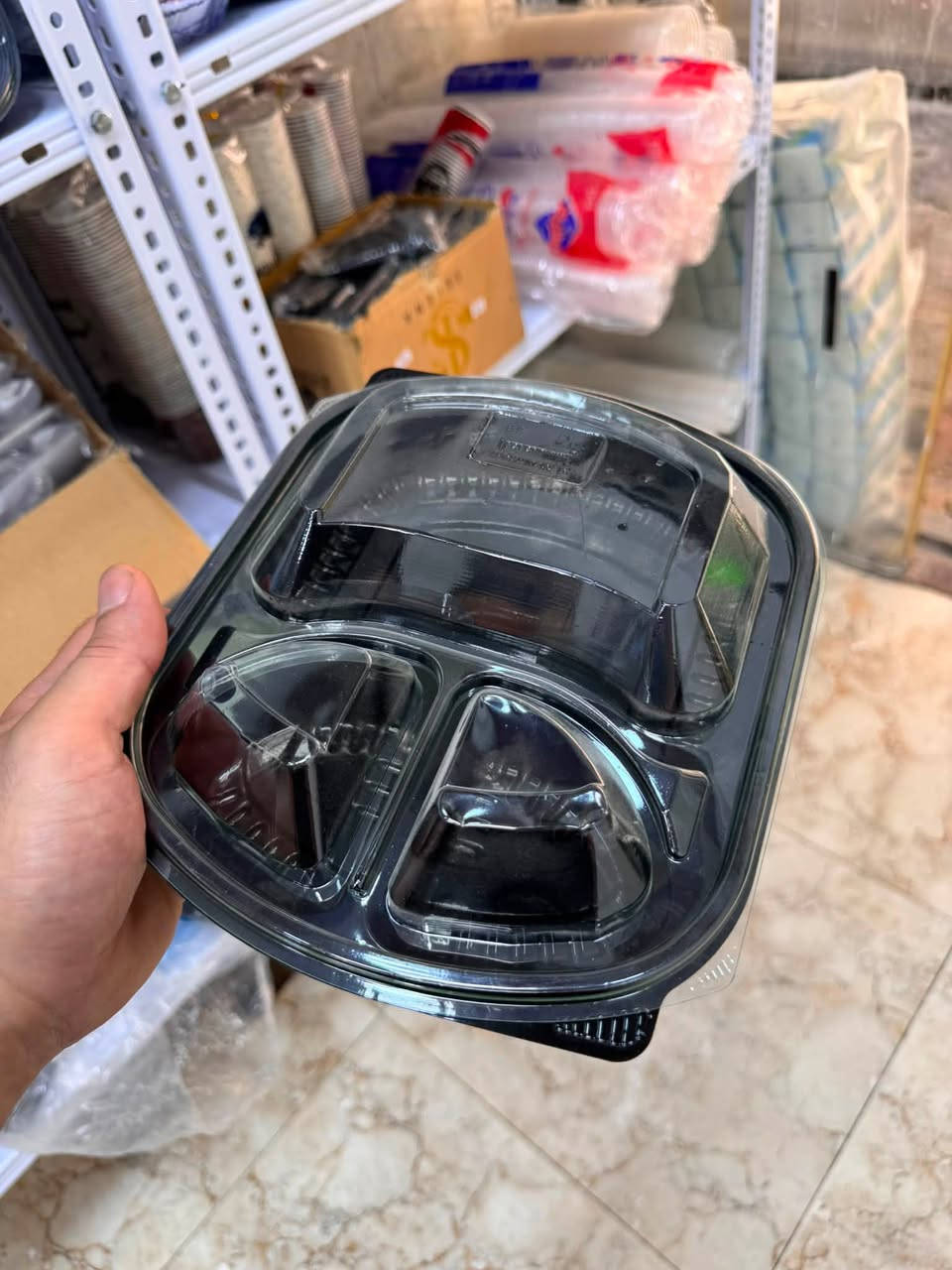 ⁨ ماكيرو ثلاثي مقسم سعر ال50 قطعة ب10 الاف فقط 

🤤 مقسمة ل 3 أقسام لفصل الأطعمة تأتي مع أغطية شفافة مُحكمة
✅ آمنة للاستخدام وقابلة لإعادة التدوير 
 😍 مثالية للرحلات والوجبات السريعة 
 ❇️متوفرة بسعر جملة مميز ال50 قطعة ب10.000 الاف فقط  
• للطلب والاستفسار  تواصل معنا خاص!⁩


**إذا كنت صاحب هذا الإعلان وتريد حذفه لأي سبب، رجاءا أرسل رسالة إلى الدعم الفني**