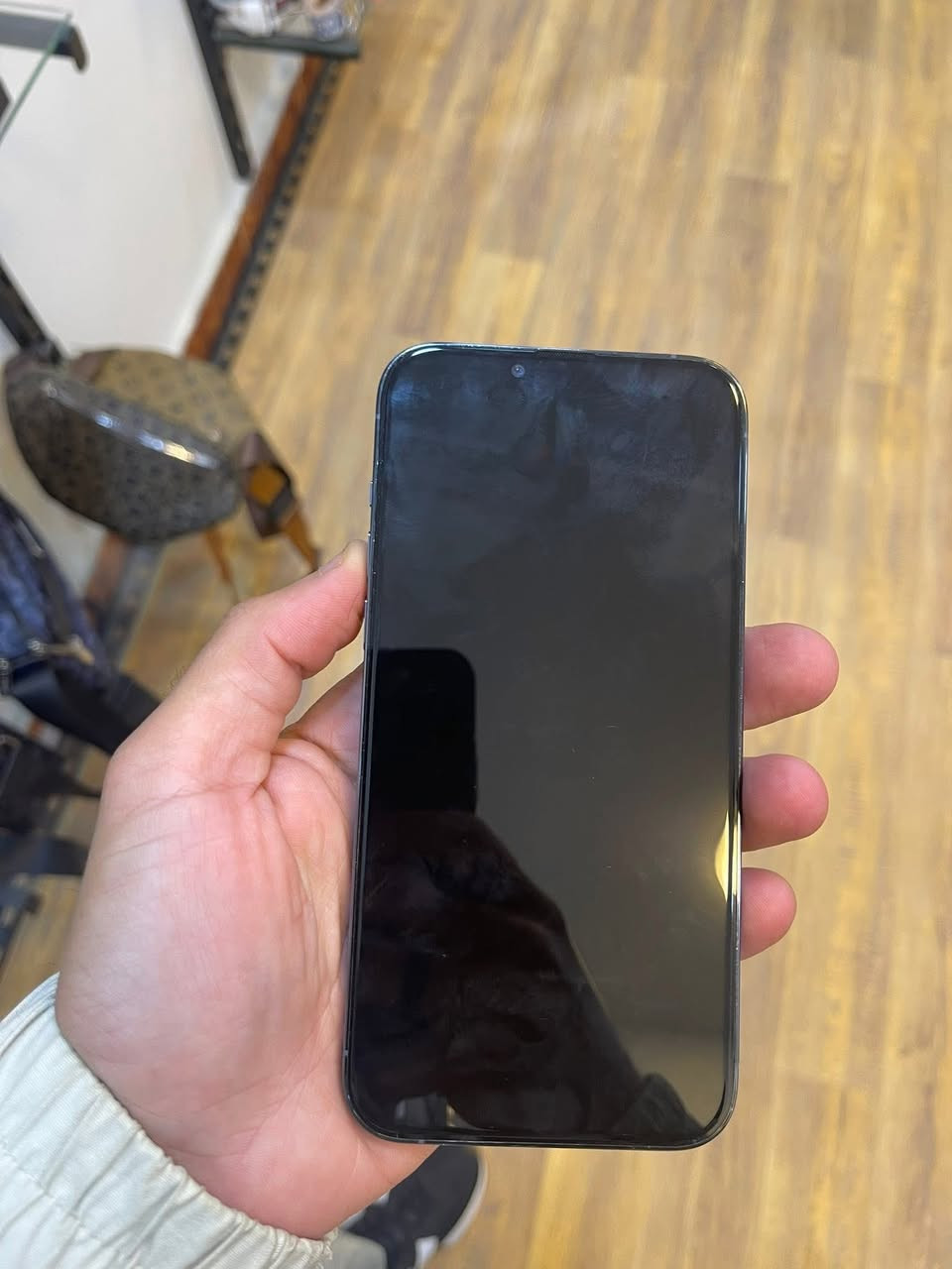 اليوم عندي
ذاكرة 1 تيره بطاريه 78 وتر ممفتوح 13 برو ماكس 
السعر لقطه 700 الف وبيه مجال ملحقاته كارتونه 
لتكلي تبيع بسعر ابو المحل الله شاهد ربحي بيه قليل ورخص من المحل شرط يوصلك المندوب تستلمه وتغطه بلماي كدامه 
اكثر من هيج ضمان متحصل توصيل كل المحافظات 10 الاف


**إذا كنت صاحب هذا الإعلان وتريد حذفه لأي سبب، رجاءا أرسل رسالة إلى الدعم الفني**