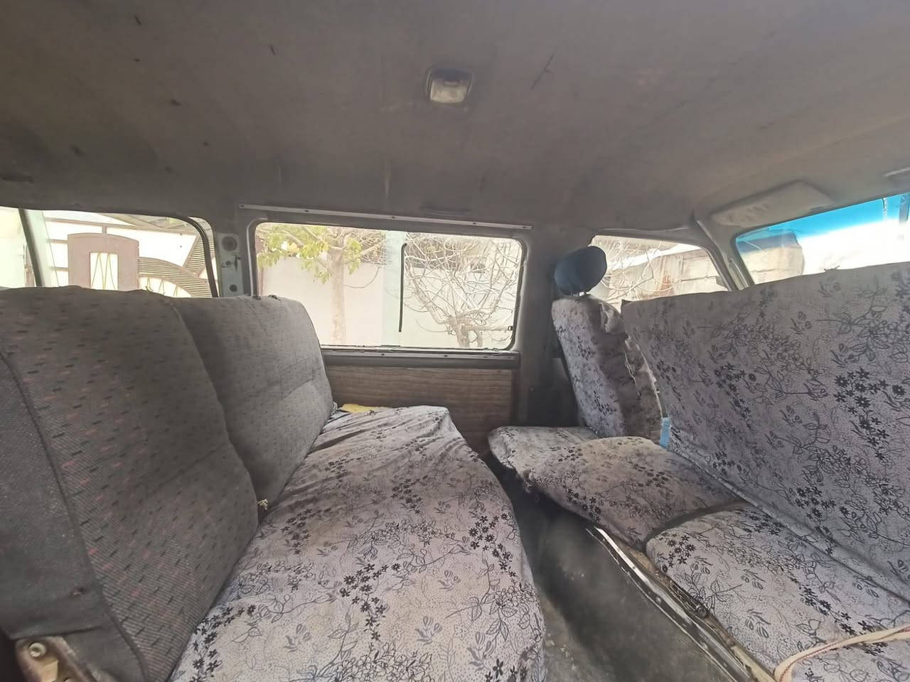 السلام عليكم كيا بسته للبيع مكانها بالموصل كير اكسن شرط والكشر كدام العين محرك بي صرف دهن سعرها 18 
***********
