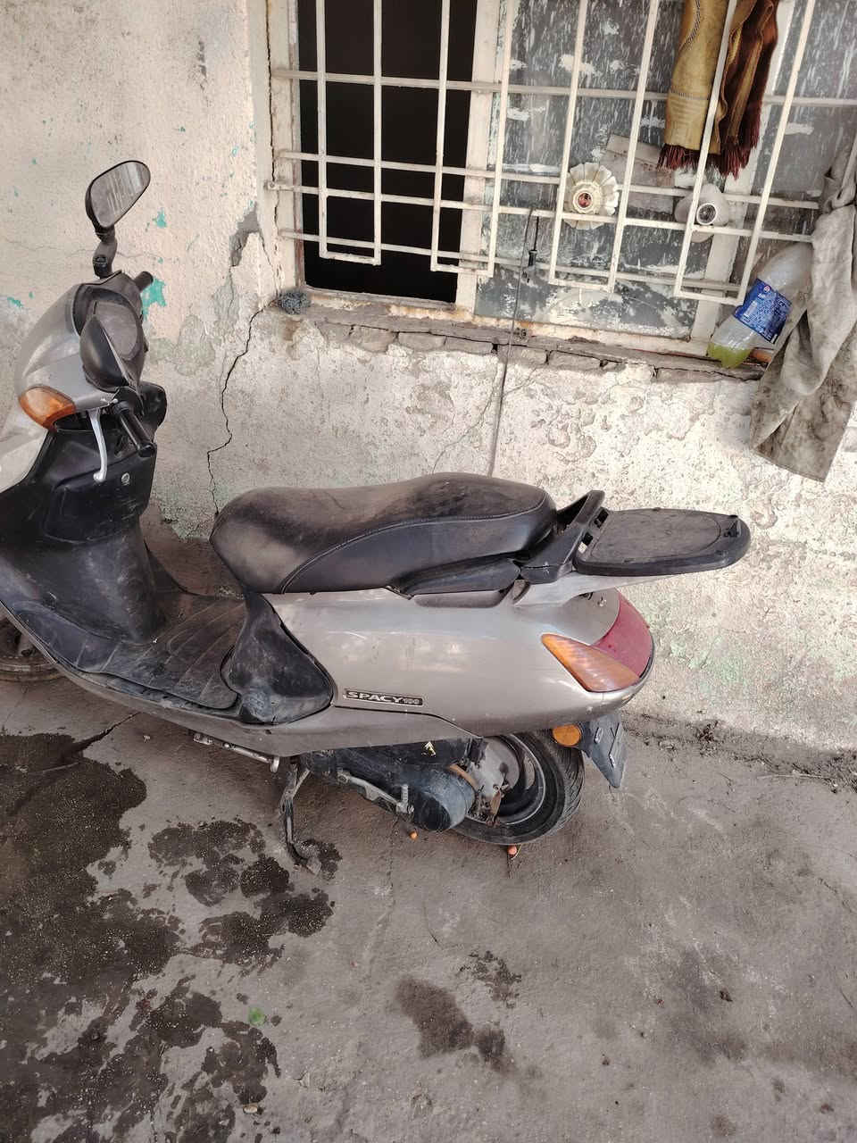 السلا عليكم دراجه للبيع 350الفمكاني بغداد شيخ عمر ***********
