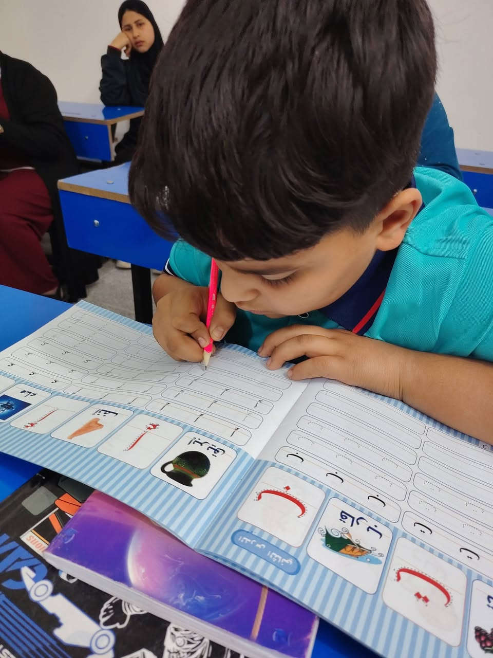 الحميدية مقابل العمارة الخضراء
للاستفسار ***********
, خطوط وزي مجانا
