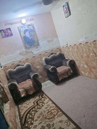 نصف قطعه للبيع ٥٥متر قطاع ٧٣  طابقين  تحتوي على ٣ غرف سقف عگادة  للاست...