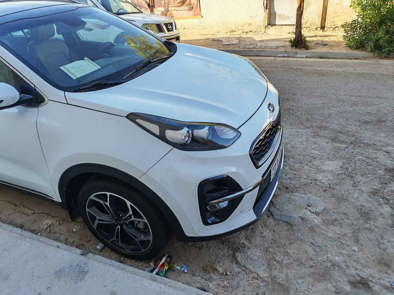 سبورتج موديل 2020 خليجي بغداد انكليزي بأسمي فول 1/1 بانوراما بصمة المراة شفط حساسات امامي خلفي السكن ابيض كاميرا كشنات كهرباء جنطة كهرباء لا يوجد ضربة او صبغ ماشية 81000  السعر  21000.
***********
