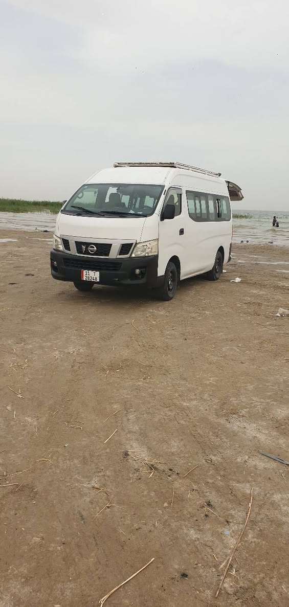 السلام عليكم
نيسان يورفان ٢٠١٤ مصفرة غرامات وهيئة وضريبة بسمي تحويل ثاني يوم مكينة كير اكسل كفالة تبريد محور بيها صبغ نص الباب الصندوق وباب السلايت بي طخة خفيفة بدون تعمير والباقي كفالة 
السعر ١٨٠ وبيها مجال 
الاتصال على هذا الرقم  ***********
