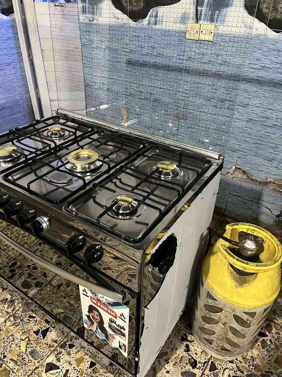 طباخ فريش مصري نضام بوري قياسه 60 في 90
السعر     200   العنوان بغداد 
رقم الهاتف*********** وبي واتساب
