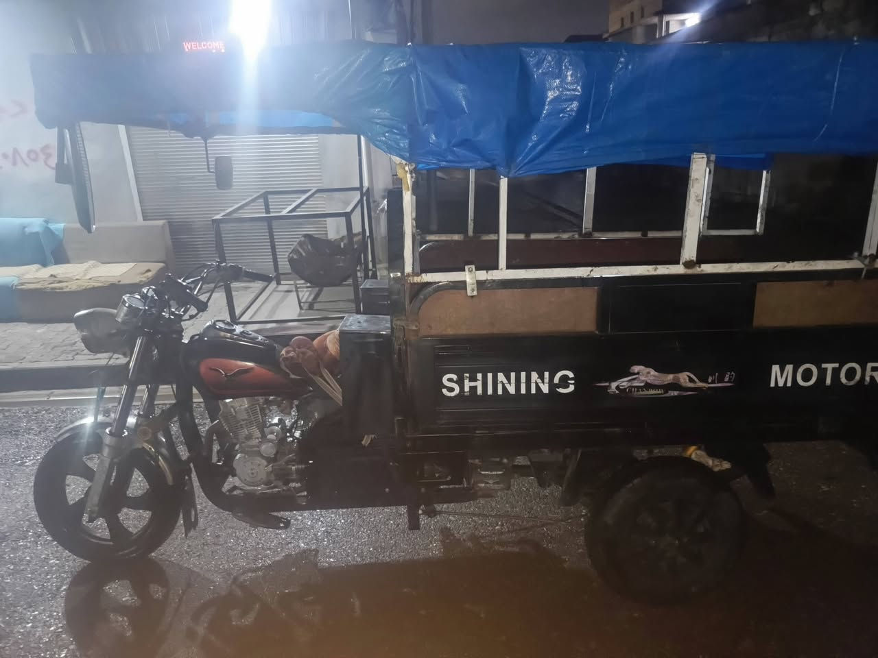 ستوته للبيع موديل 19 منفيس موجود فحل عالي شغال كامل بودي قلاب جنج كامل سعر مليون او 100 بي  مجال شراي اتصل او تعال خاص ***********
