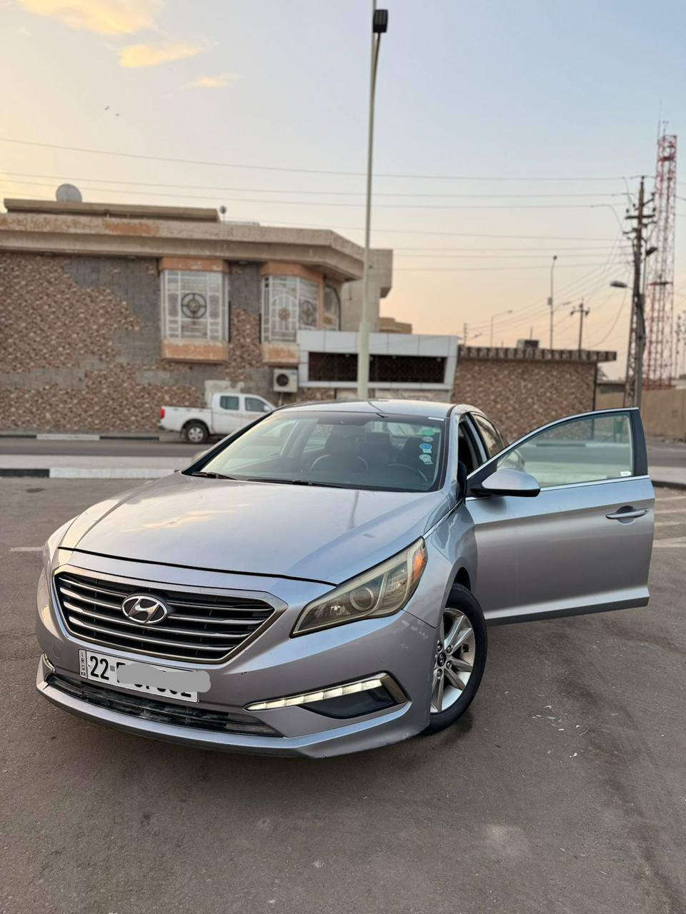 سوناتا ١٧السعر( ٥٥) 
كص جنطه بانزين

تدفئه كشنات 

تحكمات ستيرن

وارد امريكي

بدون نقص 

متوم

***********
