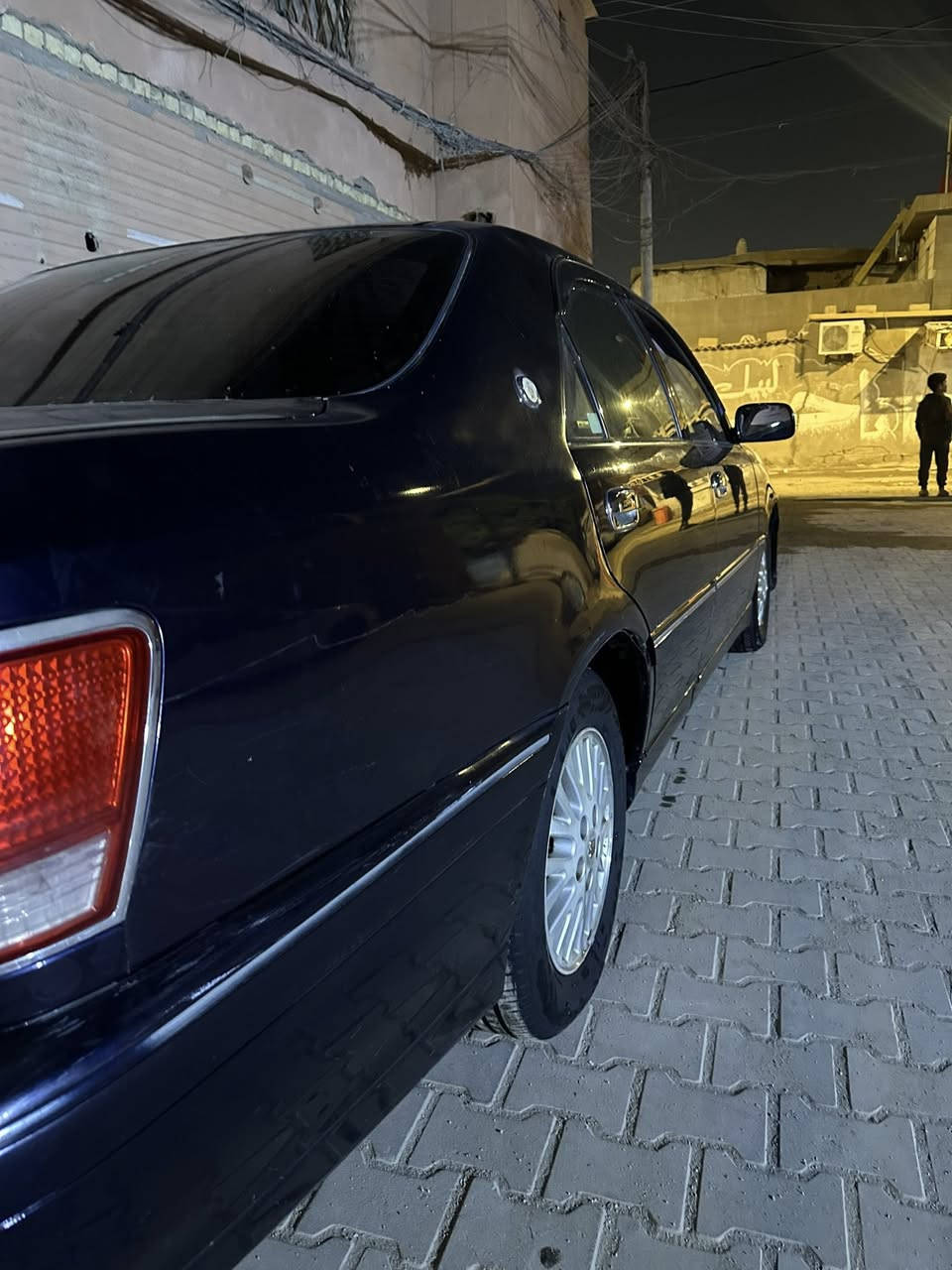 سلام عليكم حبايب قلبي الشراي فقط فدوه اروحلكم المو شراي لا يراسني ملكه كراون مديل 2002 
حديده السياره وبيها ارقام نكليزي سليمانيه الجديد فقط بس ارقام
السياره حلوه وتخبل مكينه وكير جيس كص قماره فقط فقط قماره فقط
مكينه ديفور الكبير 
دكمتين اصل سياره كرستال اصل
 نيلله نيله ع سواد لونها  كشنات كهرباء
السعر (42) وبيها مجال الشراي مكاني البصره وبس شراي ينتصل
***********
