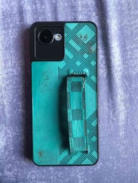 ريلمي C30 s  الذاكرة 32  الرام 2  الجهاز شغال كامل   نضافة بل صور موضح...