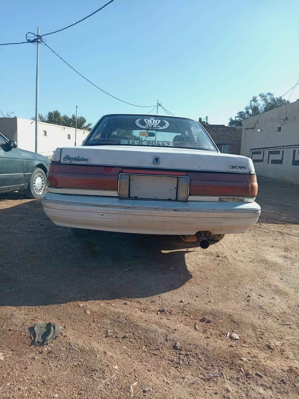 هارتوب فحل ٩٠ محرك وكير ٢٥٠٠ حداديه خلفي وامامي اكسن بريك دواخل كهربائيات كلها جديد رقم دولي سنويه ٢٠٣٠مكانها الرميثه سعر ٤٠ وبيها مجال حق الجيه هاتف ***********
