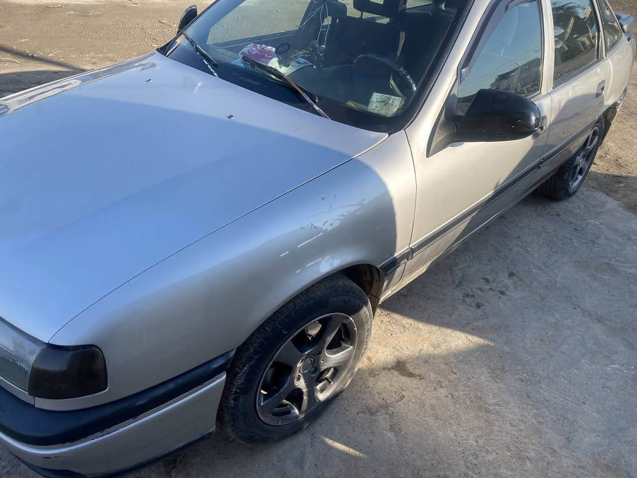 سلام عليكم
للبيع فكترا ٢٠
موديل ٩١ 
سنويه لل ٢٧
كابون بيها عظمي 
مصبوغه جماليه 
محرك بيها بديه نفخ 
سعرها ٣٥بيها مجال 
***********
