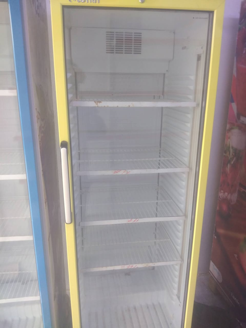 عوارض للبيع في الموصل حي الحدباء
تواصل خاص او الرقم :***********
