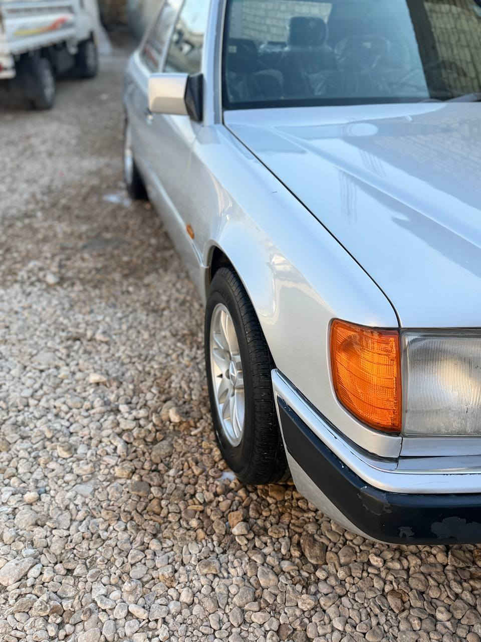 السلام عليكم مارسدس دب موديل 91 مكينه بلاد قبق اسود رقم بغداد سنويه مجددا قواعت دبل مكفولات السياره جاهزه من كلشي مكاني بابل قضاء الكفل ***********
السعر 60
***********
