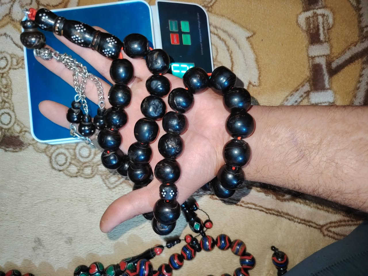 يسر حجازي قديم انتيك الوزن مثل واضح ٣٢١غرام السعر خاص او الاتصال على الرقم *********** المكان قضاء الصادق بني منصور
