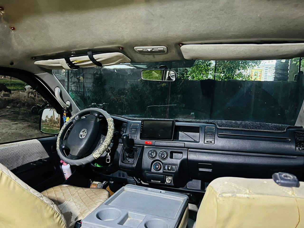 السلام عليكم هايسا للبيع 2014رقم كربلاء انكليزي السياره مكينه كير اكسل تبريد كفاله دوشمه عامه السياره بيه بارد 260وبيه مجال المكان حله ***********
