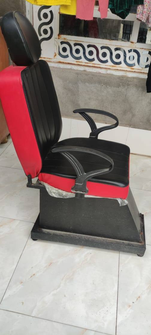 مكلف بل نشر الحد يراسني خابر راعيه هاذ رقمه***********
