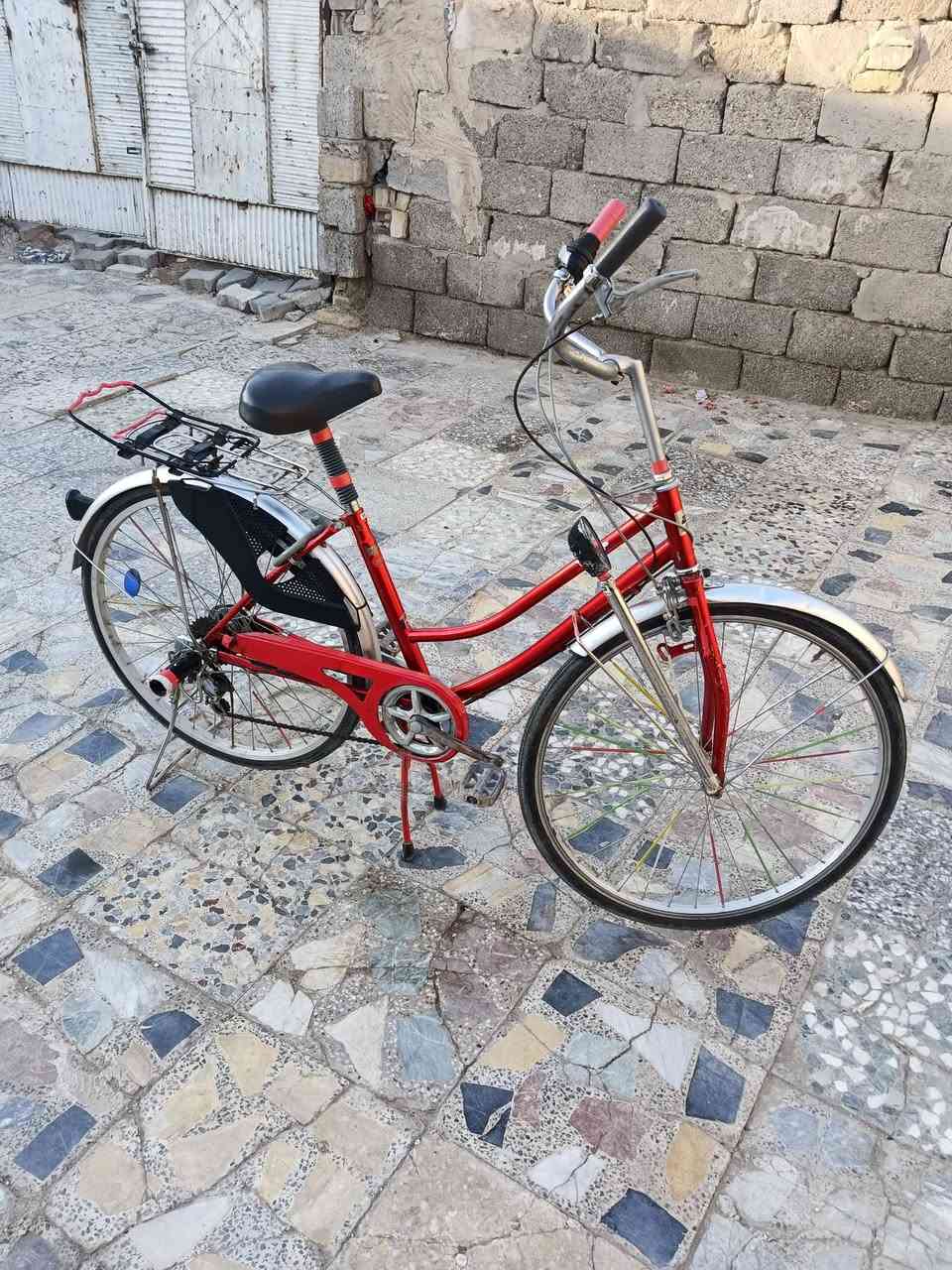 للبيع سعر 80 لبيسكل نضيف مكاني بغداد حي نصر الاتصال ***********
