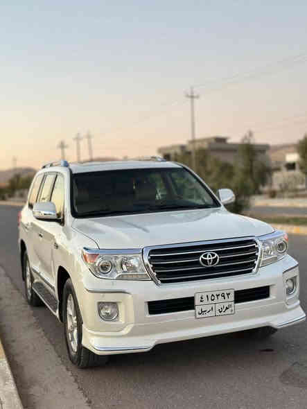 من رخصة الادمن ....   للبيع نقدا 🌺🌺🌺🌺🌺🌺🌺
سيارة تويوتا لاندكروز خليجي ثمانية سلندر حجم ٤٧٠٠ 
  موديل 2015 رقم دهوك  ( باسمي ) تحويل مباشر بنفس اليوم   نظيفة جدا وجديدة جدا بمعنى الكلمة وجاهزة من كلشي  ومكان السيارة موصل بعشيقه بالشراء يتفضل  يتصل عالرقم***********  بي واتساب   وبالخير مقدما عالياخذها 
المواصفات ...🍀🍀🍀🍀
١- المحرك ٨ سلندر حجم ٤٧٠٠  المرغوب
٢- بصمة تشغيل وبصمة ابواب
٣- كراسي جلد بلادي
٤-  الجام يصعد وينزل بالبصمة
٥- فتحة بالسقف
٦- فور ويل
٧- كشن السائق كهرباء ٣ دكم
٨- تحكم ستيرن
٩- حساسات امامي وخلفي
١٠- لدات
١١- كامرة بلادية  
١٢- اشارة ترحيب 
١٣- مري قلاب
١٤- ثلاجة
١٥- زنون بلادي
١٦ - زراكات
١٧- طفايه
١٨- مري قلاب مع البك
السعر 425 $. اومجال
