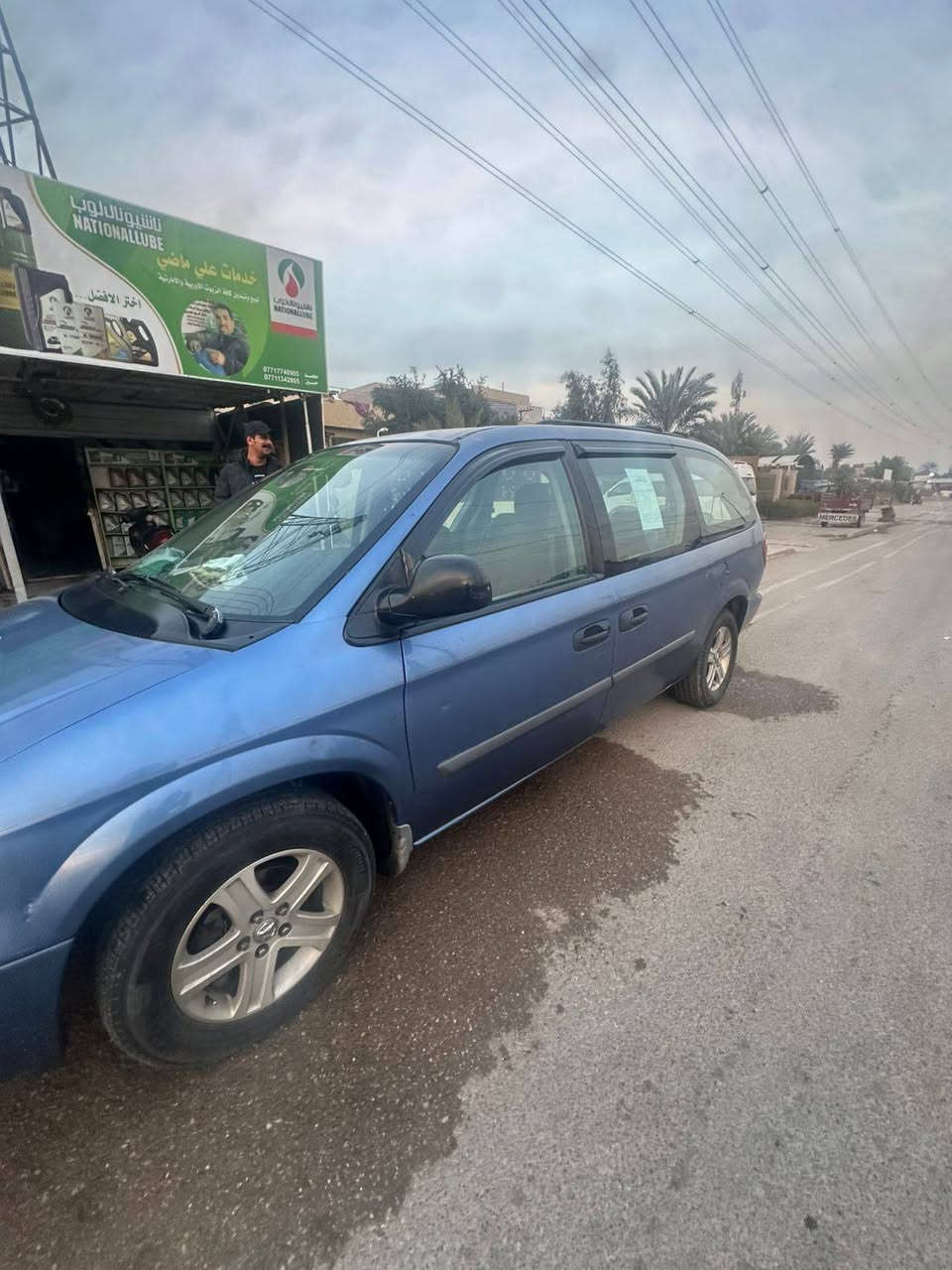 دوج كرفان 2007 طويله تدفئه وتبريد ثلاث قطع مكينه 3300
7 راكب سياره عائليه وكلش حلوه داخلهه نضيف بيبانهه كهربائيه مري كهربائيه صدرهه كله جديد ورقمهه انگليزي 
السياره مابيهه اي نقص
بيهة شخوط بسيطة
وتكحيل قليل 
الاتصال *********** 
*غير متواجد على الفيس
