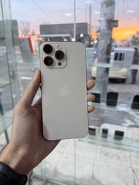 آيفون ١٦ برو ماكس • بطارية ٩٠٪ • مع الكرتون