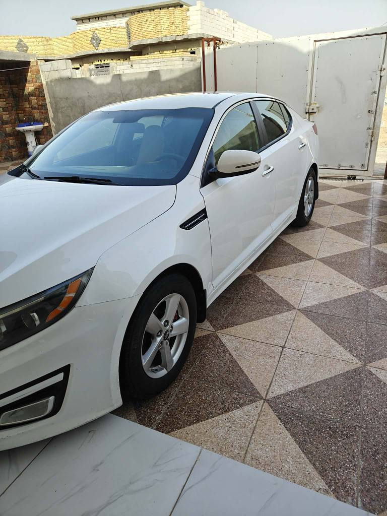كيه اوبتيما 2015 حره تحويل امريكي حادثها بنيد مبدل فقط وبيها قطعتين صبغ بدون دواخل والباقي كفاله ضربه وتبديل وصبغ السياره جاهزه وجديده محرك 2400 دبل كزوز مواصفات شاشه كامره ويلكب تحكم استيرن اشاير بل مريه حساسات اماميه خلفيه نضام ايكو وباقي المواصفات المعروفه جاهزه مكينه كير حداديه تبريد تخم تاير السعر 108 وبيها مجال للشراي للاستفسار الاتصال على الرقم *********** مكاني ناصريه للبيع او المراوس البصرة, العراق
