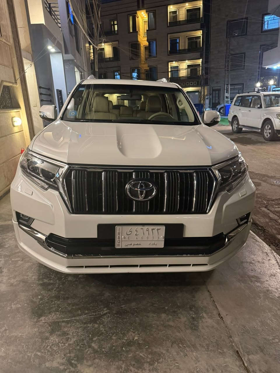 السلام عليكم برادو موديل ٢١ ساس txنظيفه مكفوله ماشيه ٦٠ الف الون ابيض السعر ٤١ الف
السياره في بغداد المنصور ***********
