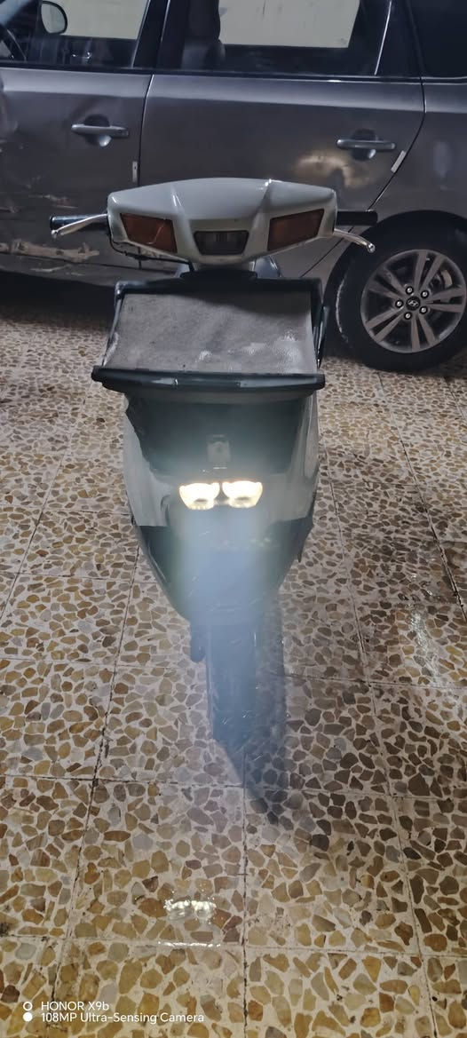 لبيع مطور بزون يماهه والمكينه شرط ما مفتوحه بس قبر هندر الشاصي شرط ما مكسور  الويرمنيه كله شغاله سلف هور لايت اشير بس يرداه كتوت الباتري جديد التايات جدد  العنوان موصل ايسر شقق الخضراء الرقم *********** بي واتساب  السعر 230 وبي مجال شي قليل
