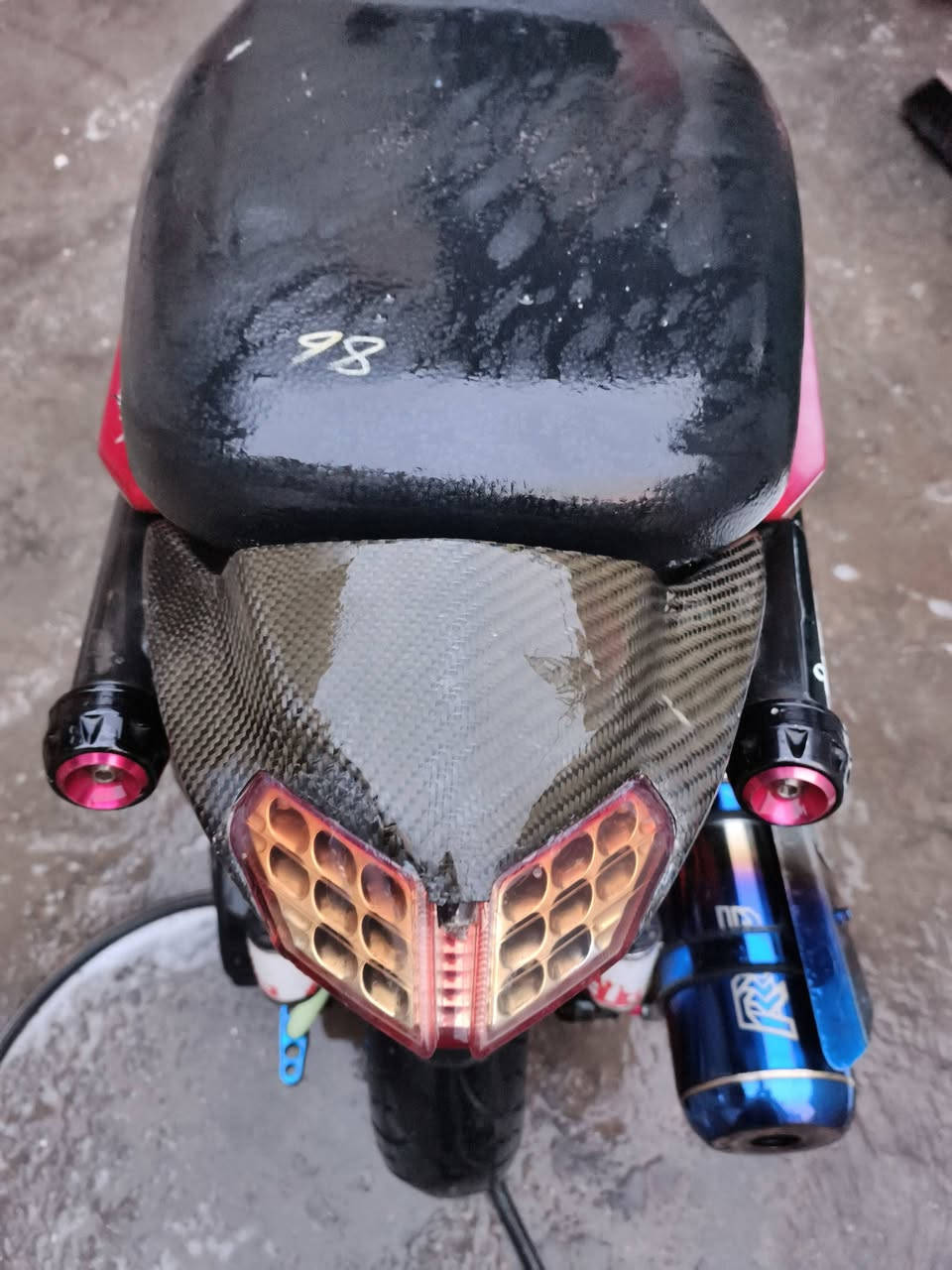 سلام عليكم بكلايت كاربون فايبر الياف حقيقي مراوس ب ار سكس واخذ فرق بغداد توصيل ماكو


**إذا كنت صاحب هذا الإعلان وتريد حذفه لأي سبب، رجاءا أرسل رسالة إلى الدعم الفني**