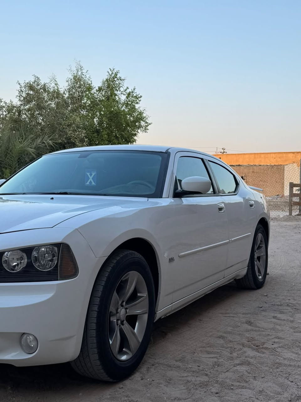 السلام عليكم ورحمة الله
سياره البيع جارجر موديل 2010 اصل 
سياره جاهزه مجهزه تخم تاير وتبريد فول وكفاله عامه من صبغ والحادث ومن البارد  وسعر سياره مناسب (125)اخت جديده رقم بصره جديد /مكان سياره بصره / رقم والاستفسار : ***********

