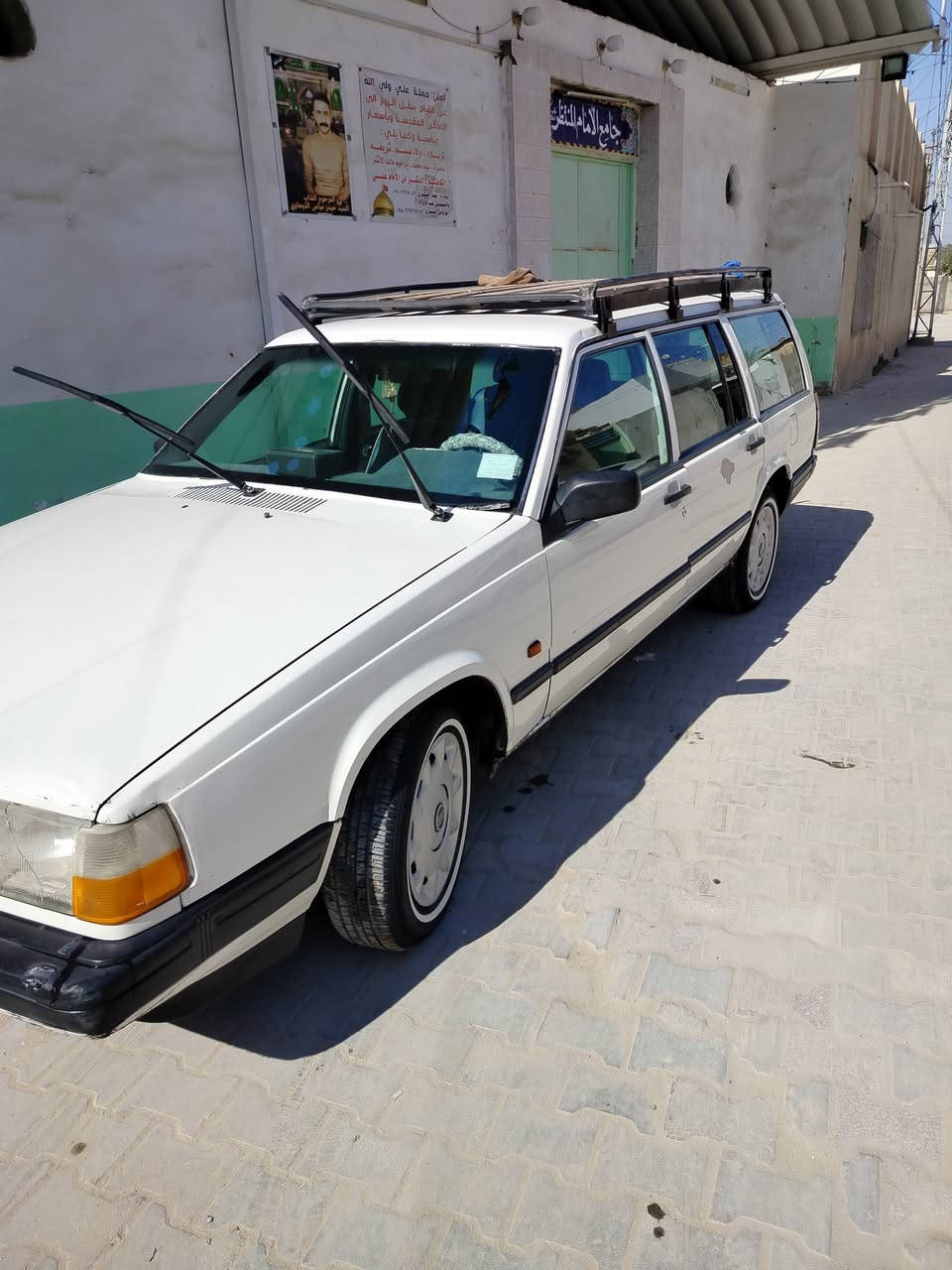 السلام عليكم فالفو للبيع رقم انكليز 740للستفسار الاتصال ***********واتساب
