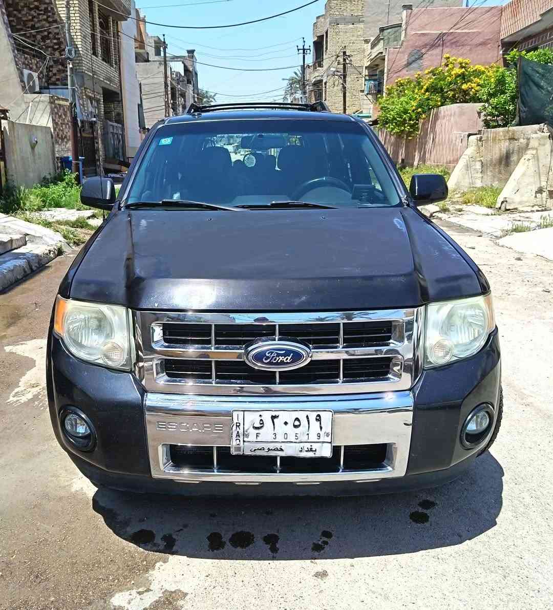 للبيع فورد سكيب 2011 لمتد فول مواصفات محرك 2500 المرغوب السياره بدون حادث فقط البنيد صبغ السيارة نظيفة عل بلاد السعر 110 ورقة وبي مجال مكان بغداد شارع فلسطين رقم الهاتف ***********
