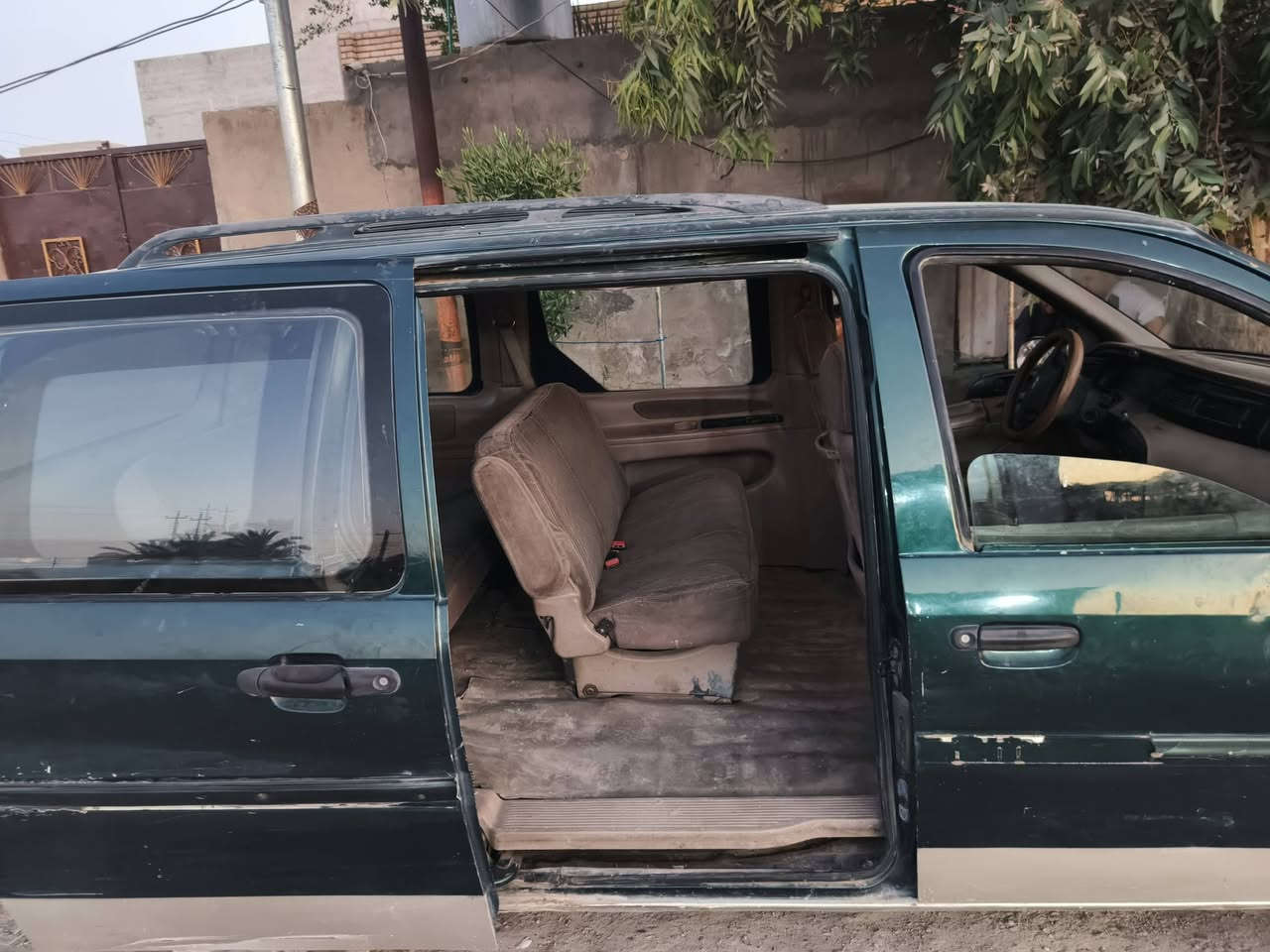 سياره فورد موديل 95 مكينه كامري 2000 داخلهه نضيف مثل ممبين خارجهه كذالك نضيف مكينه خير من الله راعيهه ماندله سنويه ساقطه نگره سلف وين متريد كشن كهرباي كله شغال   للبيع او مراوس حسب القناعه سعرهه 18 مكاني ديالى


**إذا كنت صاحب هذا الإعلان وتريد حذفه لأي سبب، رجاءا أرسل رسالة إلى الدعم الفني**