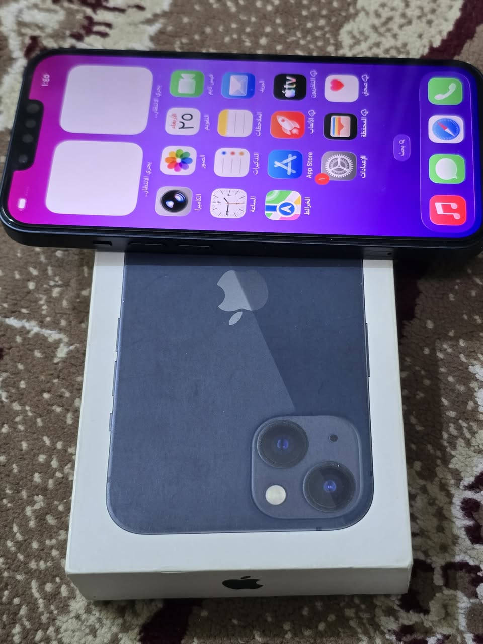 السلام عليكم

ايفون 13

بطارية 100

ذاكرة 128

نسبه النظافة 100 %

الجهاز مستخدم تقريبا شهر ونص

الجهاز بعده ب الضمان 10/1/ 2026 ينتهي

الجهاز مكفول وضمان شهر بل الجهاز

سعر الجهاز 500 ألف    العنوان بغداد

اتصال او واتساب   ***********

الجهاز شرق أوسط   ماســــتر
