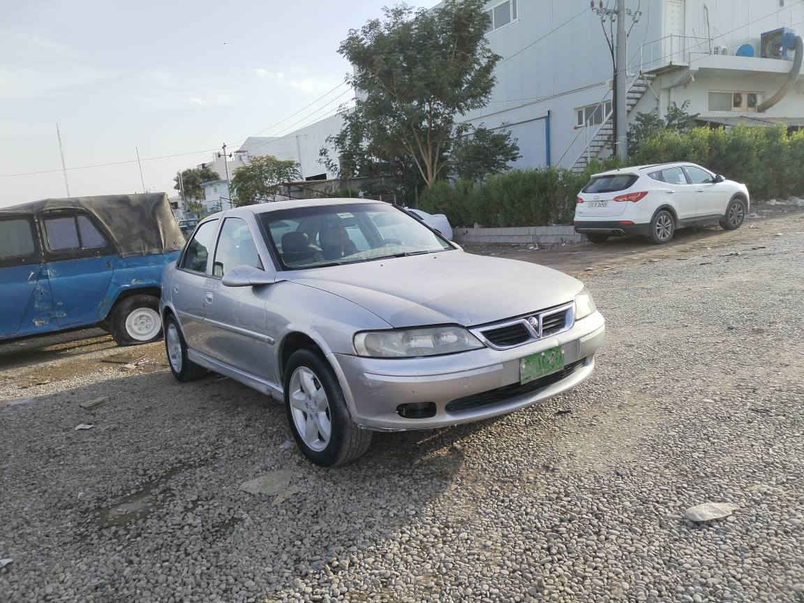 ئۆپڵ گوی بەرخ مۆدیل2001 مەکینەی 18 گیڕ عادی سەیارەکە هەموی بەشەرت فەحس فیتەر بی بۆیاخە بی لیدراو سەنەوی ئەسڵی لەگەڵایە سعری 24گەڵاو مەعمەلە گۆڕینەوەیش ئەکەم لەسەر  دڵ گرتن ژ.م *********** كالار, السليمانية
