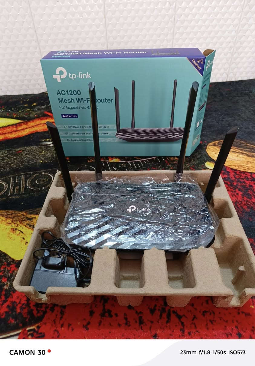 راوتر تبلينك C6 
مع واير نانو 20 متر
السعر 40 
المكان  الشهداء شارع ابو النسور


**إذا كنت صاحب هذا الإعلان وتريد حذفه لأي سبب، رجاءا أرسل رسالة إلى الدعم الفني**