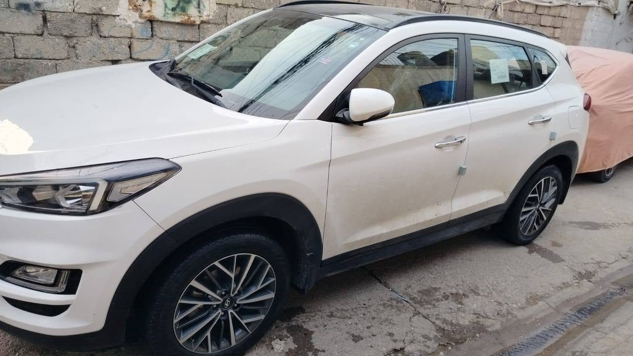 بسم الله الرحمن الرحيم

السلام عليكم ورحمة الله وبركاته 🌹

🚘 للبيع هيونداي توسان 2020 كوري 🇰🇷

✅ محرك 2000 سي سي
✅ فتحة سقف بانوراما
✅ تشغيل بصمة ودخول ذكي
✅ شاشة كبيرة
✅ كاميرا خلفية
✅ حساسات أمامية وخلفية
✅ رادار
✅ بريك طوارئ
✅ تحذير مغادرة المسار
✅ مثبت سرعة
✅ تحكم ستيرن
✅ كراسي جلد
✅ تبريد وتدفئة للمقاعد
✅ كرسي كهربائي
✅ مرايا طي كهربائي
✅ شاحن لاسلكي
✅ إضاءة LED
✅ جنوط ألمنيوم
✅ نظام مانع انزلاق وثبات إلكتروني

بيها فقط اثر حالوب فقط مايبين يعني للستفسار ***********
