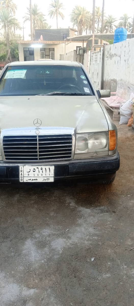 للبيع مرسيدس دب رقم تحويل مباشر انبار بلادي اربعه سلندر تبريد سياره جاهزه من كل شي استفسر هل ***********
