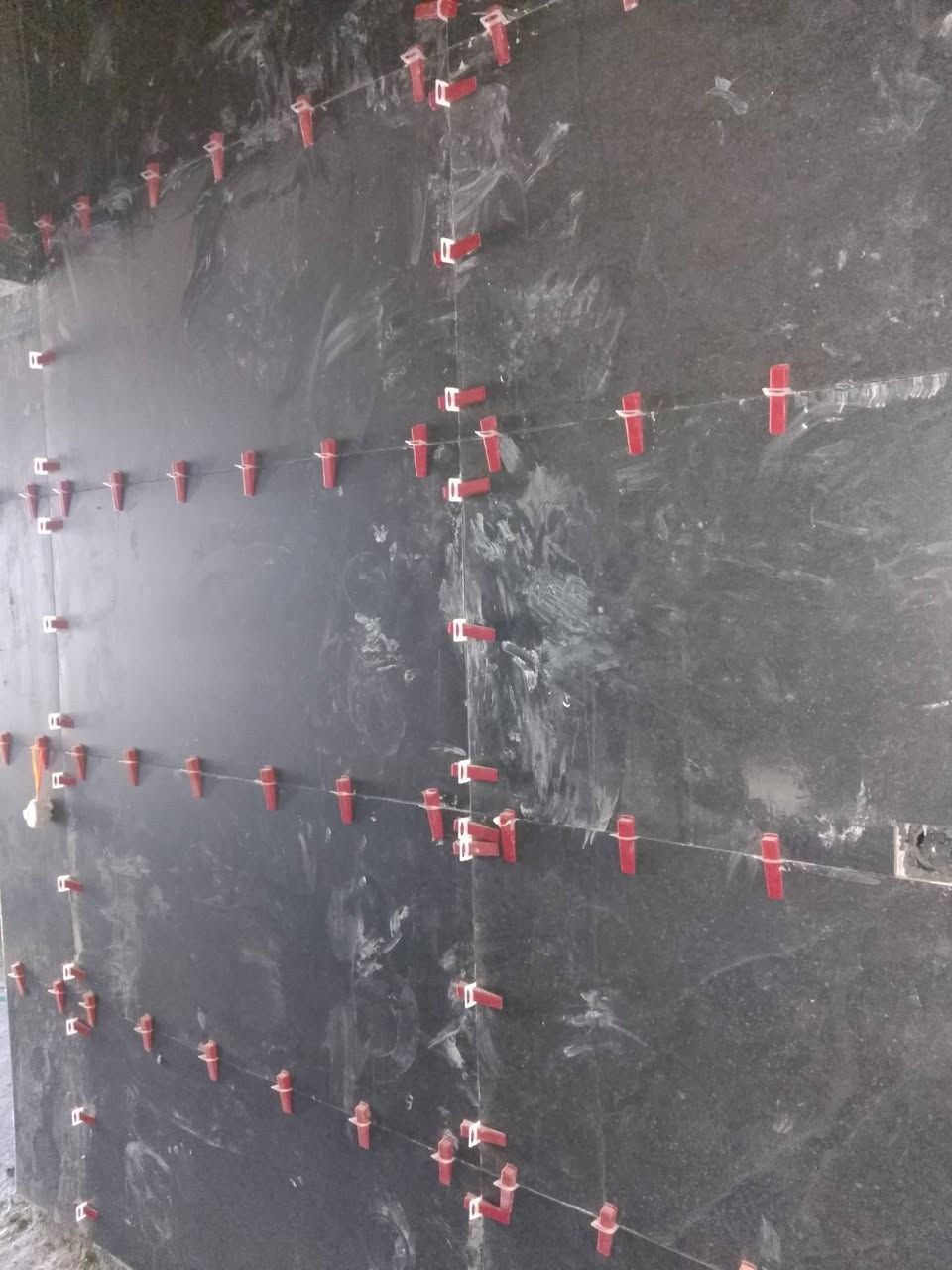 سلام عليكم خلفة تطبيك كافة السراميك جدران ارضيات 

مرمر بورسلين بايات درج عمل لوح بورسلين ترميم بيوت 

شغل درجة والى متفرغ حالين مكاني بغداد ***********
