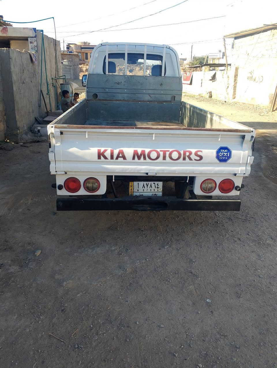 ***********
السلام عليكم ورحمه الله وبركاته كيا بنجو للبيع موديل 2010 رقم بغداد بيها صبغ بس الدوسات العنوان بغداد جسر ديالى القديم السياره بيها بس الدوسات صبغ 2010 السعر 97 وبيها مجال قليل حق الجيه
