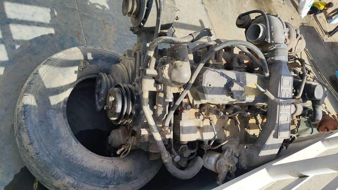 السلام عليكم مكينه 70 سوبر على الفحص  التواصل على رقم التلفون ***********
