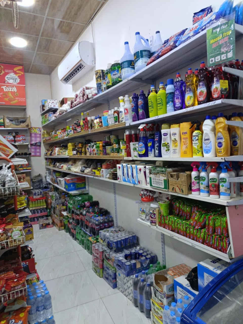 رفوف عدد ٣٦  رف  وحمال عدد  ٥٣  وسجج عامودي مترين ونص عدد ٩  سعرهن  ٣٠٠   الف بعدهن جدد درجة اولى


**إذا كنت صاحب هذا الإعلان وتريد حذفه لأي سبب، رجاءا أرسل رسالة إلى الدعم الفني**