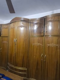غرفة نوم • أثاث