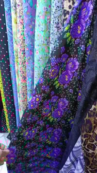 كشمير اليطالي الاصلي  راسلونه وتساب ادزلكم كل المديلات الموجوده  07832...