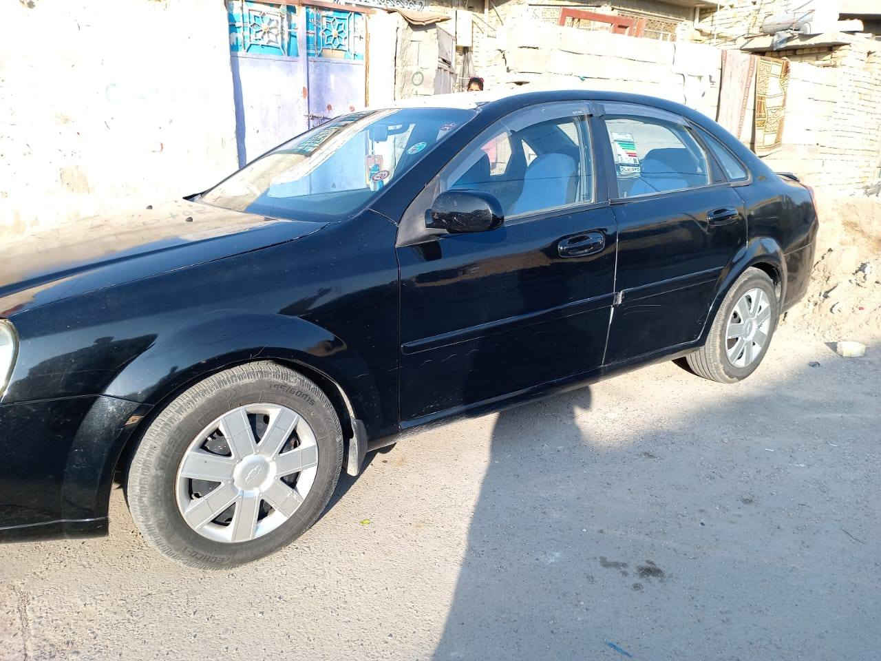 السلام عليكم ورحمة الله 
سزوكي فورنزه موديل 2006
وارد أمريكي ظربتهه طخه بسيطه خشم البنيد والجاملغ 
وبلعراق بيهه طخه جاملغ خلفي بدون لغد وكص 
سياره رقم بغداد وين متريد احولك للبيع او مراوس 
محرك كير تبريد مكفول سياره خير من الله تعال افحص وشوف بعينك مكانها ديالى الخالص السعر 58وبيهه مجال للطيبين رقمي ***********
