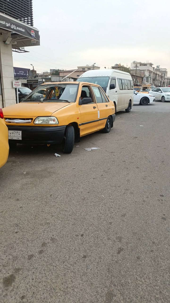 سلام عليكم سايبه موديل 12 رقم بغداد مصفره هيئىه وغرامات قبل سبوع سياره خير من الله مكينه وكير جدد بطنهه نظيفه كهربايات كلهه شغاله السعر 25 وبيهه مجال مكاني بغداد جسر دياله الجديد سايد الواحد 

***********
