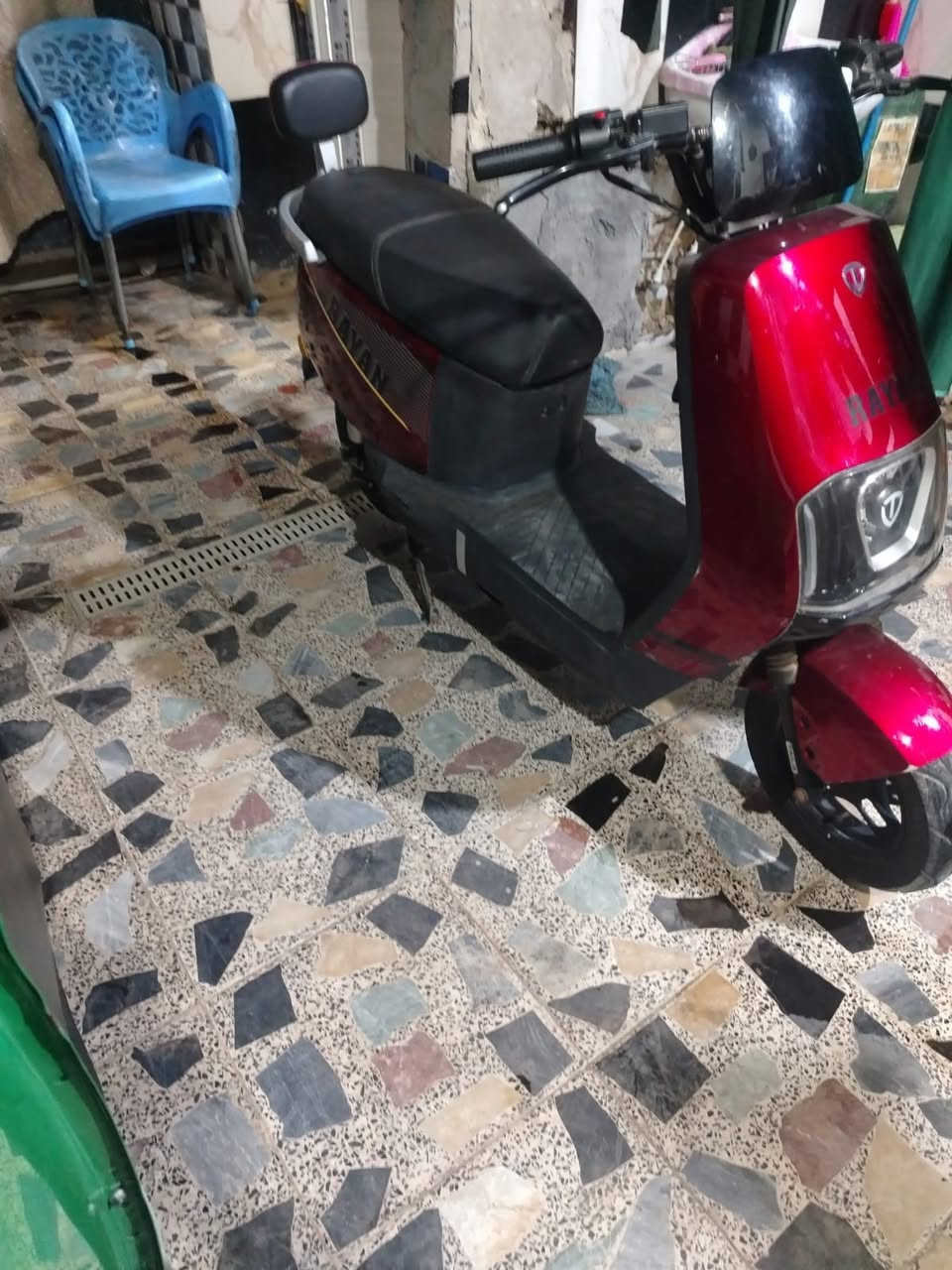 السلام عليكم 
دراجة شحن نوع ريان 
المكان البلديات *********** 
السعر ٥٣٠ وبيها مجال
